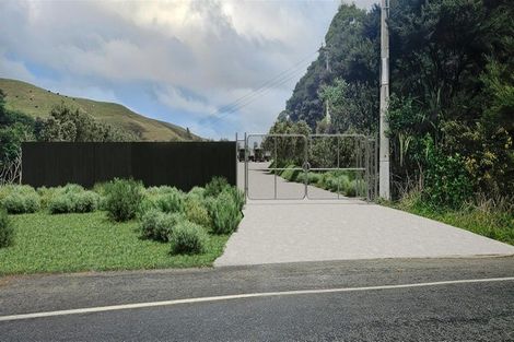 Photo of property in 266 Airlie Road, Plimmerton, Porirua, 5026