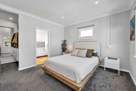 Photo of property in 113 Govett Avenue, Frankleigh Park, New Plymouth, 4310