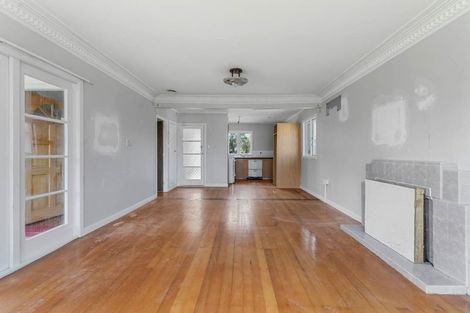 Photo of property in 12 Laureston Avenue, Papatoetoe, Auckland, 2025