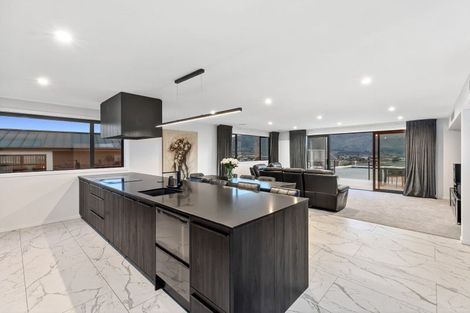 Photo of property in 9 Mills Road, Wanaka, 9305