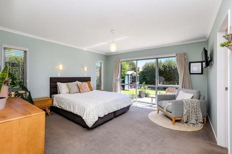 Photo of property in 67 Karamea Street, Whalers Gate, New Plymouth, 4310