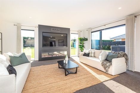 Photo of property in 46 Luxembourg Crescent, Halswell, Christchurch, 8025