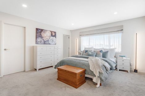 Photo of property in 10 Hedge Row, Sunnyhills, Auckland, 2010