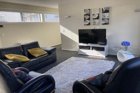 Photo of property in 9 Bartlett Street, Riccarton, Christchurch, 8011