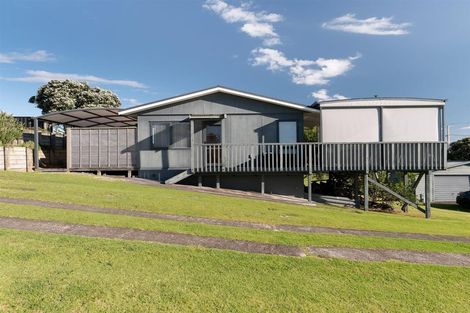 Photo of property in 607 Pukehina Parade, Pukehina, Te Puke, 3189