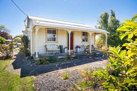 Photo of property in 61 Pohangina Road, Ashhurst, Palmerston North, 4470