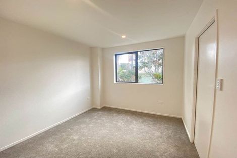 Photo of property in 8/52 Rua Road, Glen Eden, Auckland, 0602