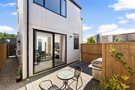 Photo of property in 4 Awamarino Way, Westgate, Auckland, 0614