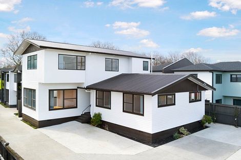 Photo of property in 17 Kohinoor Avenue, Mangere, Auckland, 2022