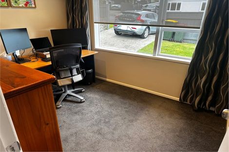 Photo of property in 18 Otira Grove, Kelson, Lower Hutt, 5010