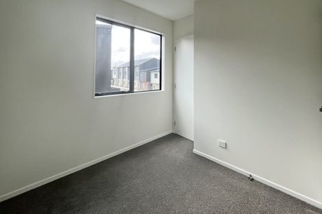 Photo of property in 9/60 Selo Street, Glen Eden, Auckland, 0602