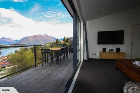 Photo of property in 8 Quartz Rise, Queenstown, 9300