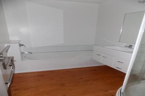 Photo of property in 53 Sheridan Terrace, Johnsonville, Wellington, 6037