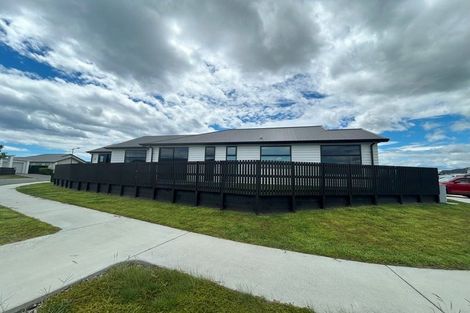 Photo of property in 41 Pasture Way, Papamoa, 3118