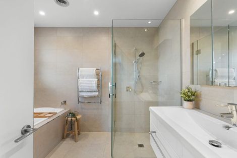 Photo of property in 311a Withells Road, Avonhead, Christchurch, 8042