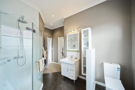 Photo of property in 30 Puriri Street, Hawera, 4610