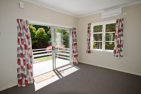 Photo of property in 17 Auburn Avenue, Upper Riccarton, Christchurch, 8041