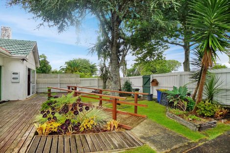 Photo of property in 1/43 Rimu Street, New Lynn, Auckland, 0600