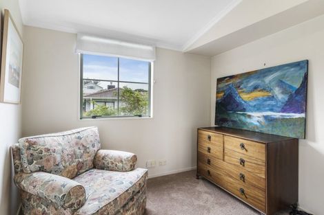 Photo of property in 10 Norman Road, Hauraki, Auckland, 0622