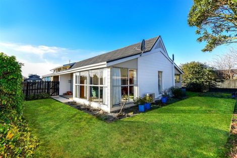 Photo of property in 4/470 Hereford Street, Linwood, Christchurch, 8011