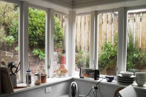 Photo of property in 14 Wallace Street, Mount Cook, Wellington, 6021