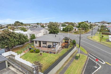 Photo of property in 54 Mosston Road, Castlecliff, Whanganui, 4501
