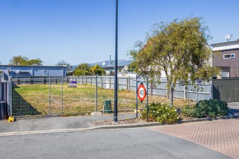 Photo of property in 102 Grafton Street, Waltham, Christchurch, 8011