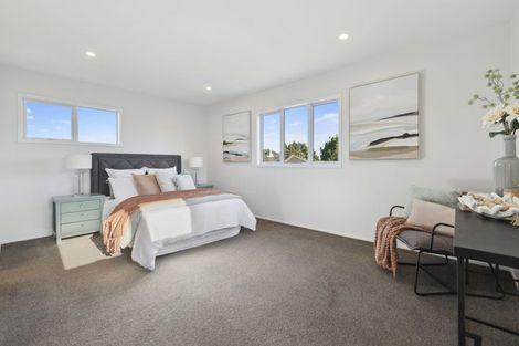 Photo of property in 68 Grove Road, Papakura, 2110