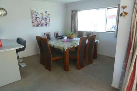 Photo of property in 8 Talbot Grove, Trentham, Upper Hutt, 5018