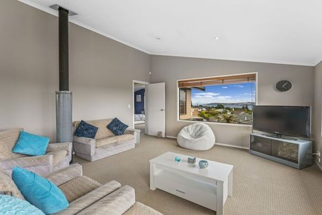 Photo of property in 10 Kapua Place, Taupo, 3330