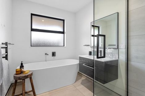 Photo of property in 17 Goldie Drive, Rangiora, 7400