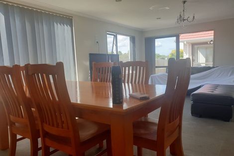 Photo of property in 33 Tarapiroe Avenue, Takanini, 2112