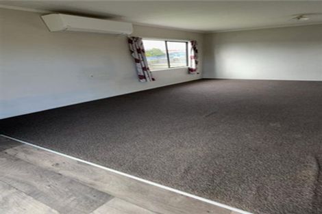 Photo of property in 30 Ngata Street, Palmerston North, 4410