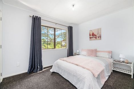 Photo of property in 11 Kellett Road, Ranui, Auckland, 0612