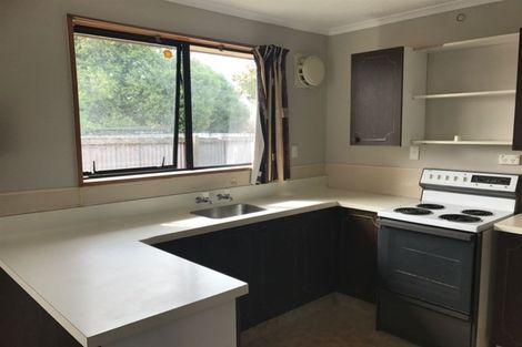 Photo of property in 14 Fovant Street, Russley, Christchurch, 8042