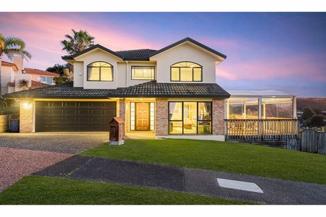 Photo of property in 45 Chamari Close, Titirangi, Auckland, 0604