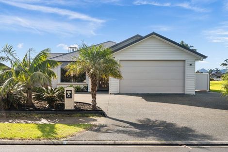 Photo of property in 89 Barbados Way, One Tree Point, 0118