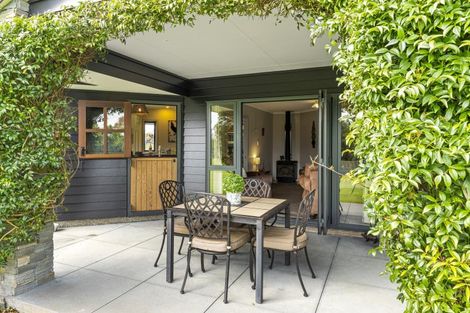 Photo of property in 16 Kaitawa Road, Pahiatua, 4981