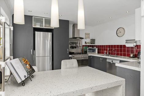 Photo of property in 53 Robinson Street, Cambridge, 3434