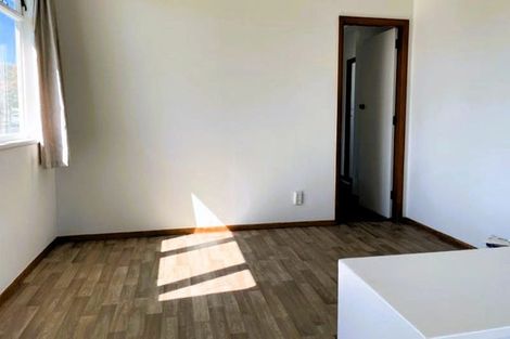 Photo of property in 400 Kiwi Place, Camberley, Hastings, 4120