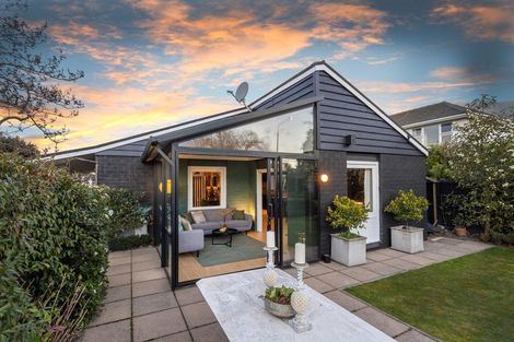 Photo of property in 110 Idris Road, Bryndwr, Christchurch, 8052