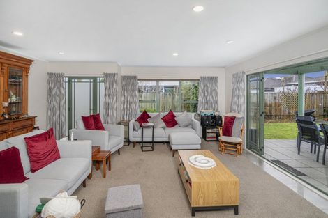 Photo of property in 53 Whitby Avenue, Whitianga, 3510