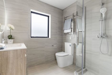 Photo of property in 48 Elevation Street, Flat Bush, Auckland, 2019
