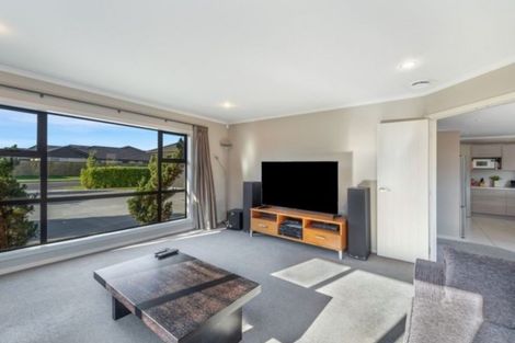 Photo of property in 47 Aquila Crescent, Rototuna North, Hamilton, 3210