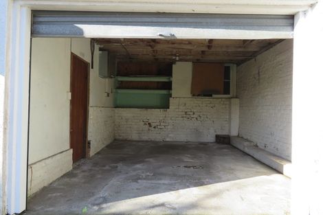 Photo of property in 65 Pleasant Road, Glen Eden, Auckland, 0602