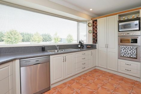 Photo of property in 542 Norman Road, Winton, 9781