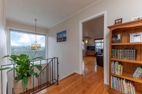 Photo of property in 108 Captain Scott Road, Glen Eden, Auckland, 0602