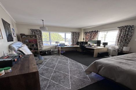 Photo of property in 192 Blenheim Road, Riccarton, Christchurch, 8041