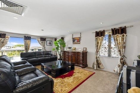 Photo of property in 35 Heathfield Avenue, Huntington, Hamilton, 3210