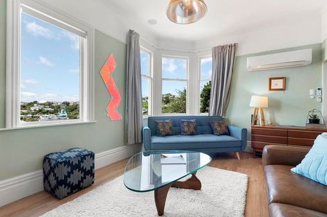 Photo of property in 35 Reuben Avenue, Brooklyn, Wellington, 6021